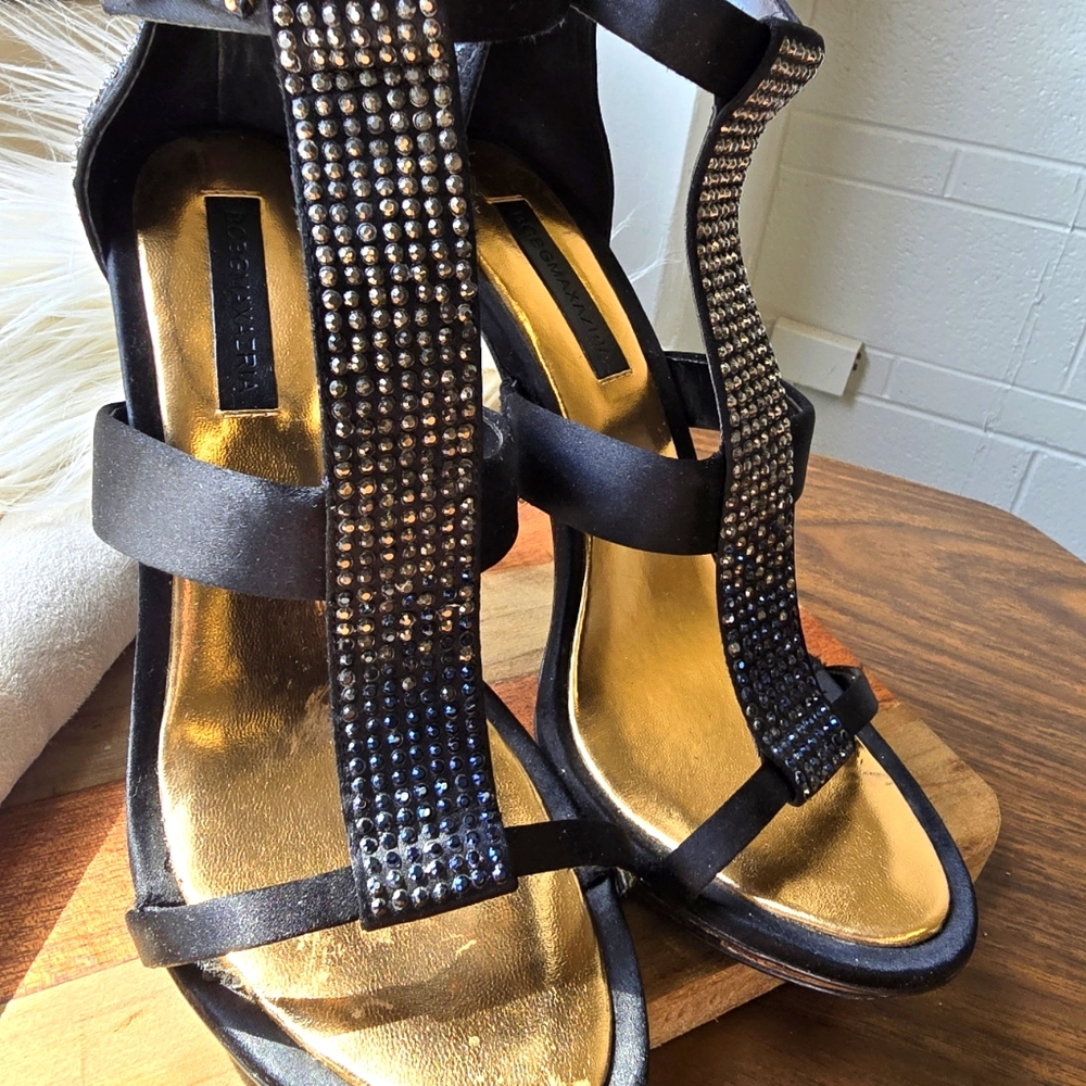 BCBGMAXAZRIA  Cloth Heels